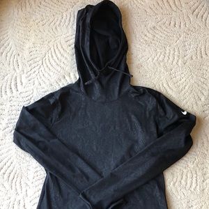 Nike pro DriFit Pullover hoody w/ thumbhole size L